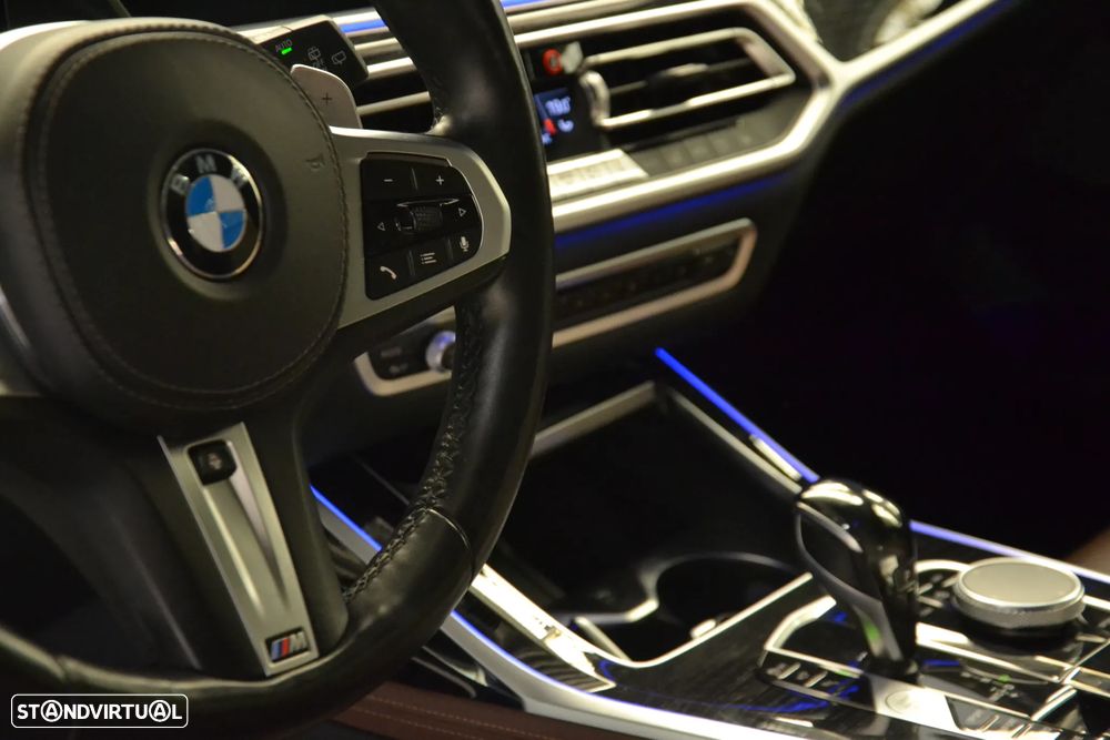 BMW X7 40 d xDrive Pack M - 45