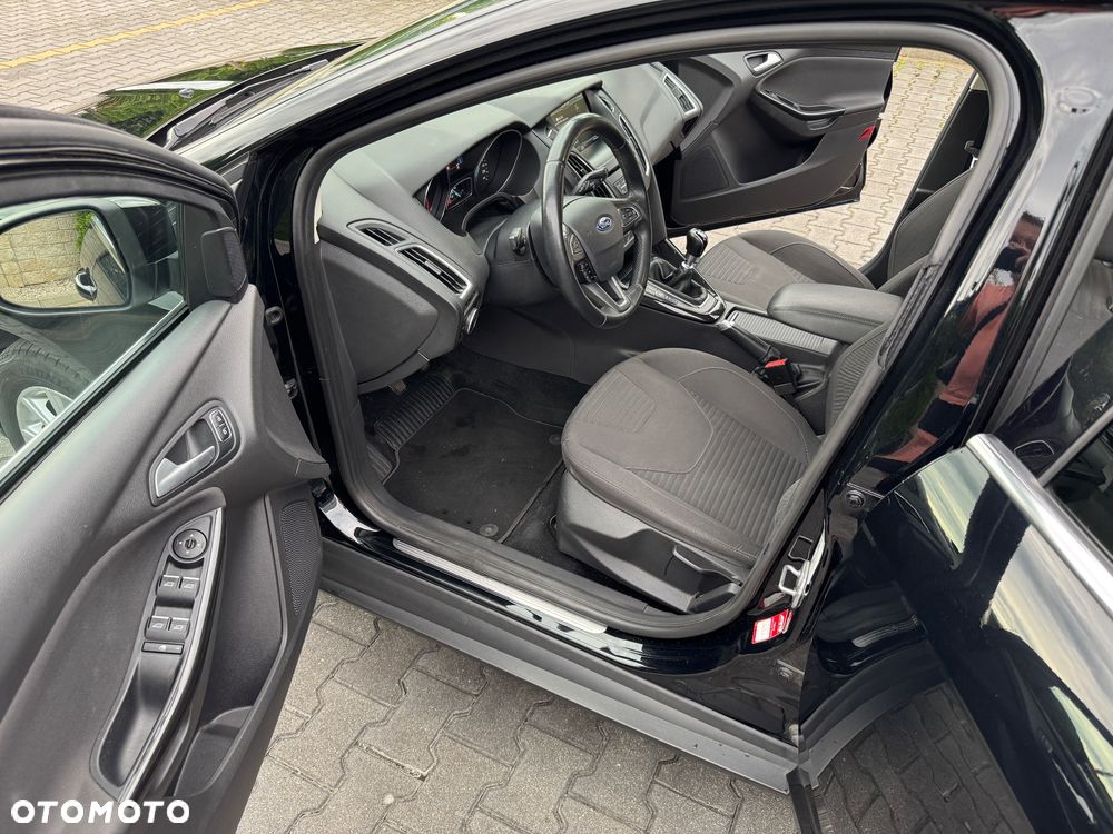 Ford Focus 1.5 TDCi DPF Start-Stopp-System Titanium - 22
