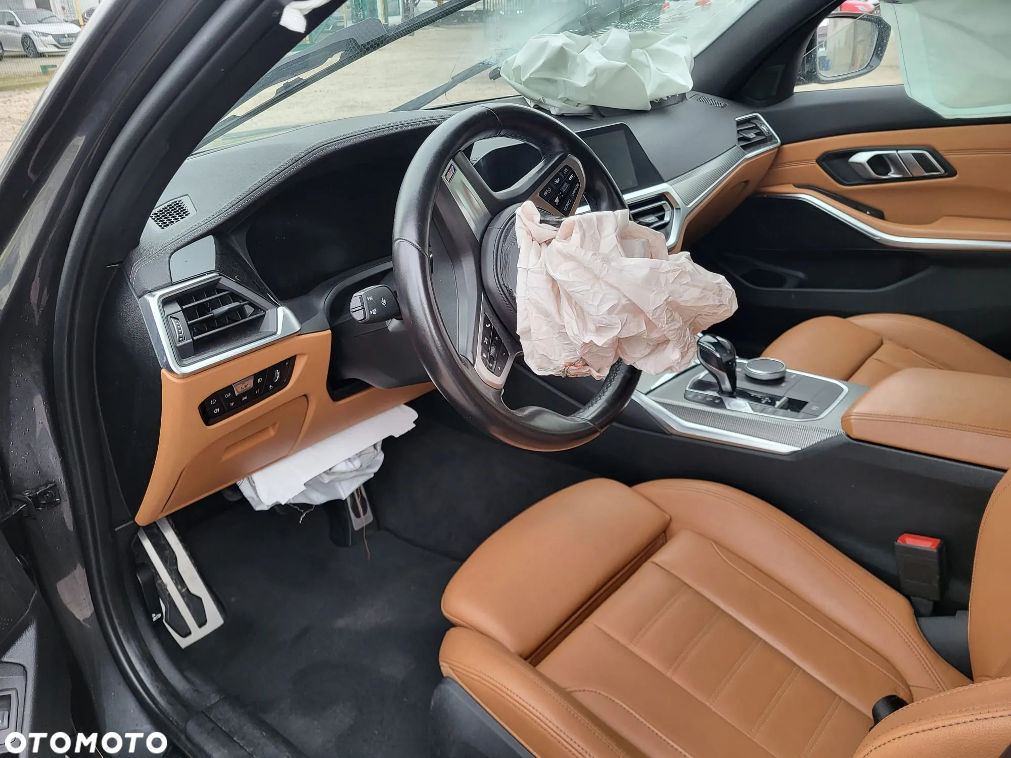 BMW Seria 3 330e PHEV xDrive sport - 17