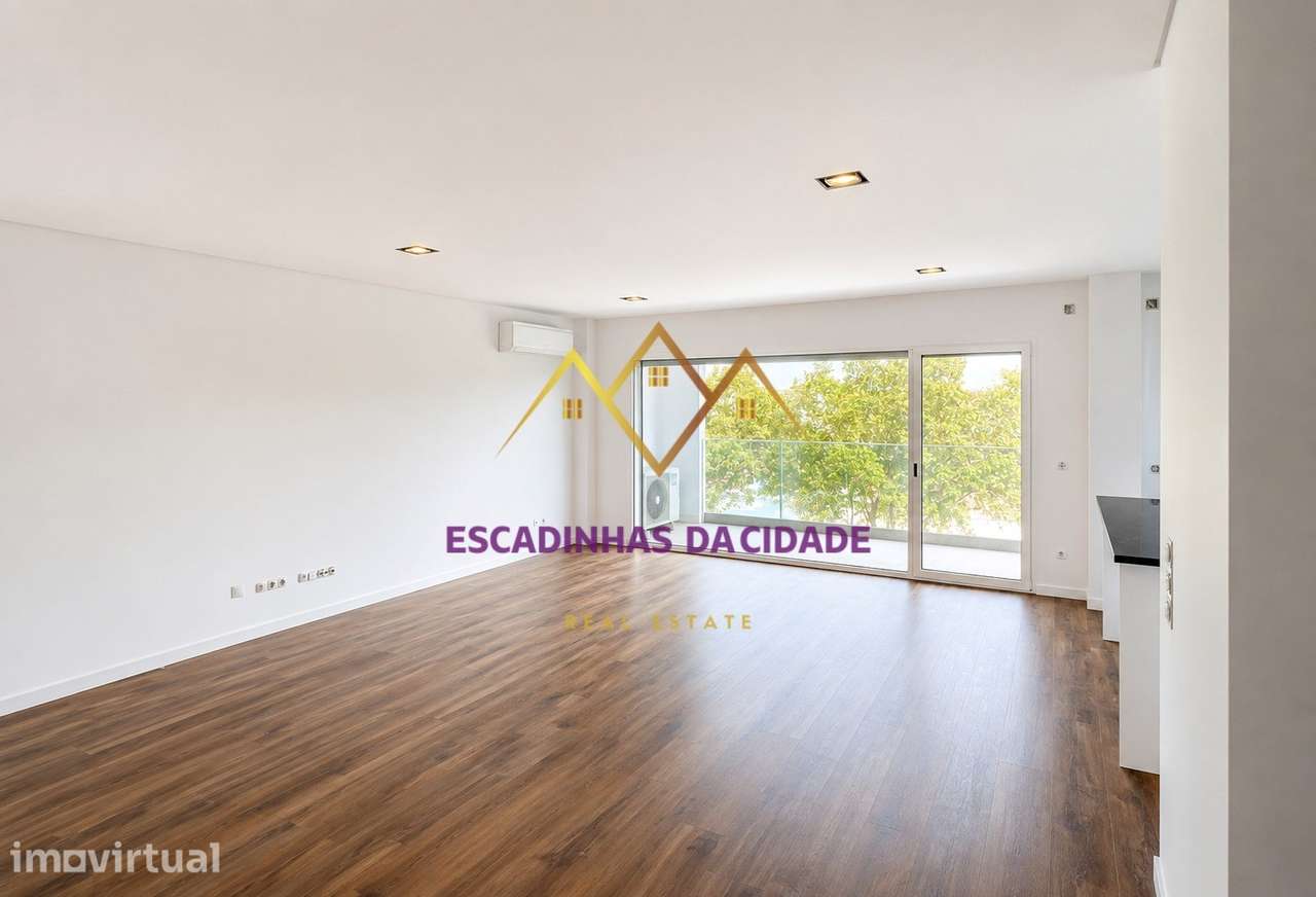 T5 Duplex Novo no Montijo com estacionamento - Grande imagem: 3/48
