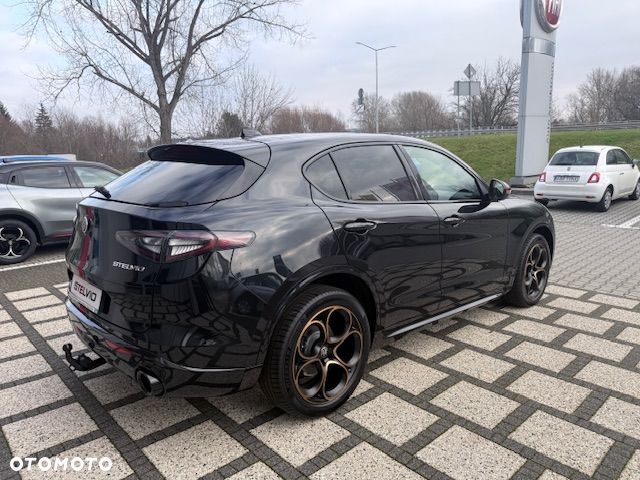 Alfa Romeo Stelvio 2.2 JTDM Intensa Q4 - 6