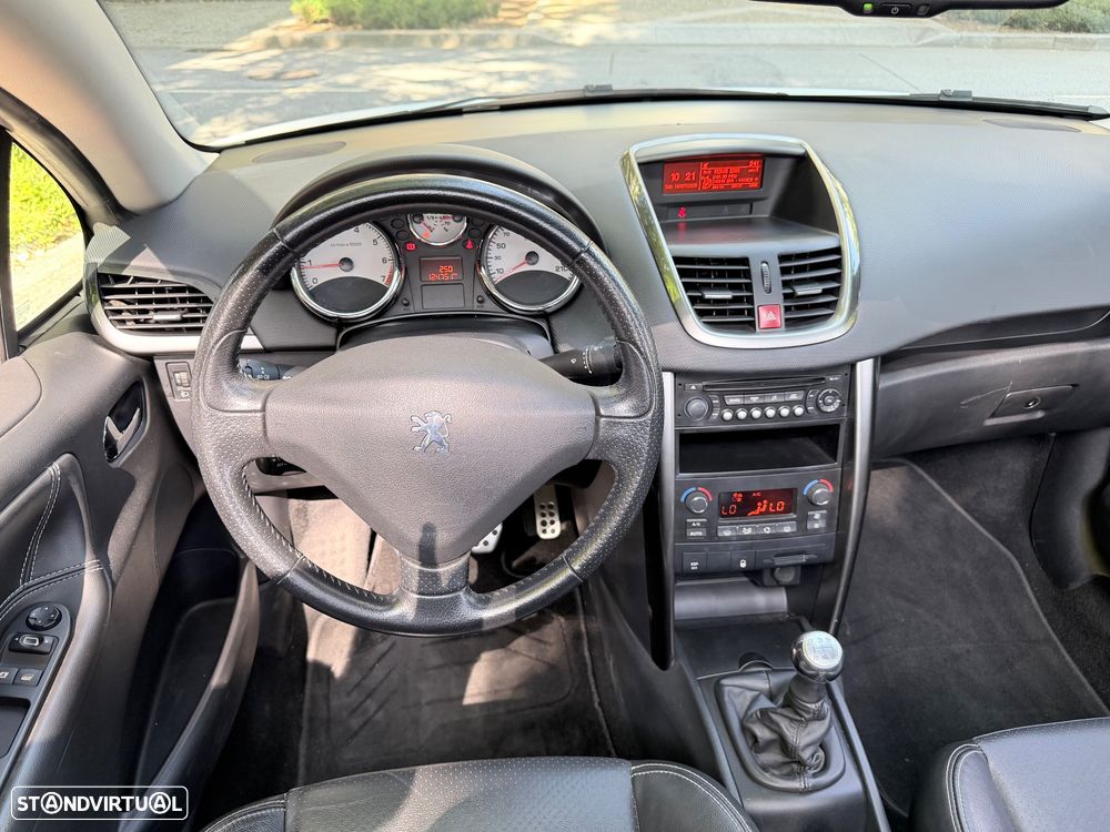 Peugeot 207 CC 150 THP Sport - 30