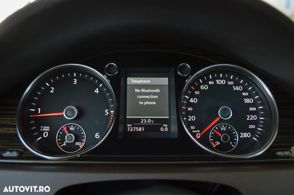 Volkswagen Passat CC 2.0 TDI BlueMotion Technology DSG Exclusive - 18