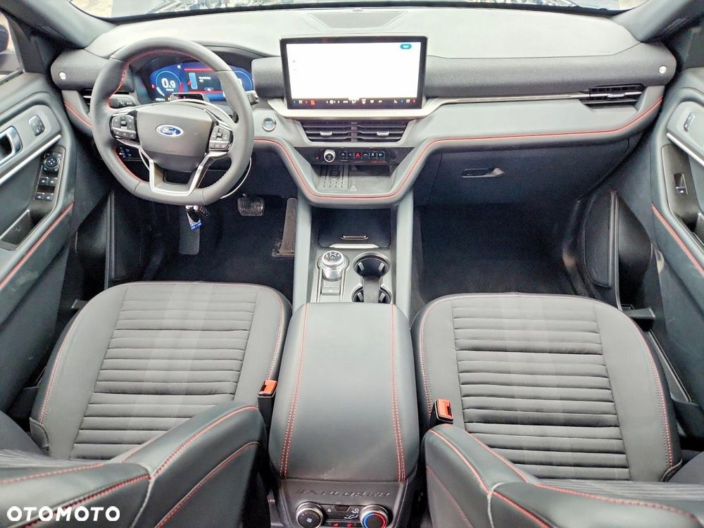 Ford Explorer - 8