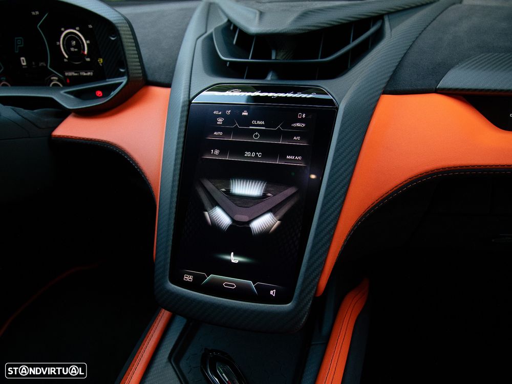 Lamborghini Revuelto Standard - 49