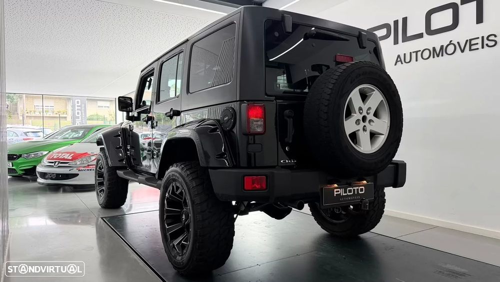Jeep Wrangler Unlimited - 7