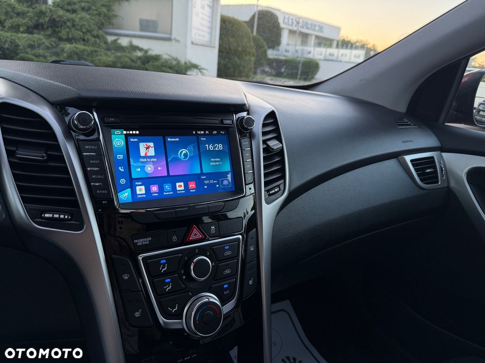 Hyundai i30 1.4 Fifa World Cup Edition - 36