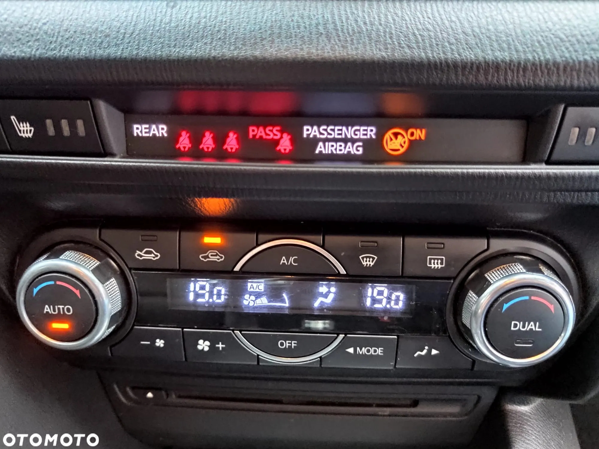 Mazda 3 SKYACTIV-G 120 Center-Line - 24