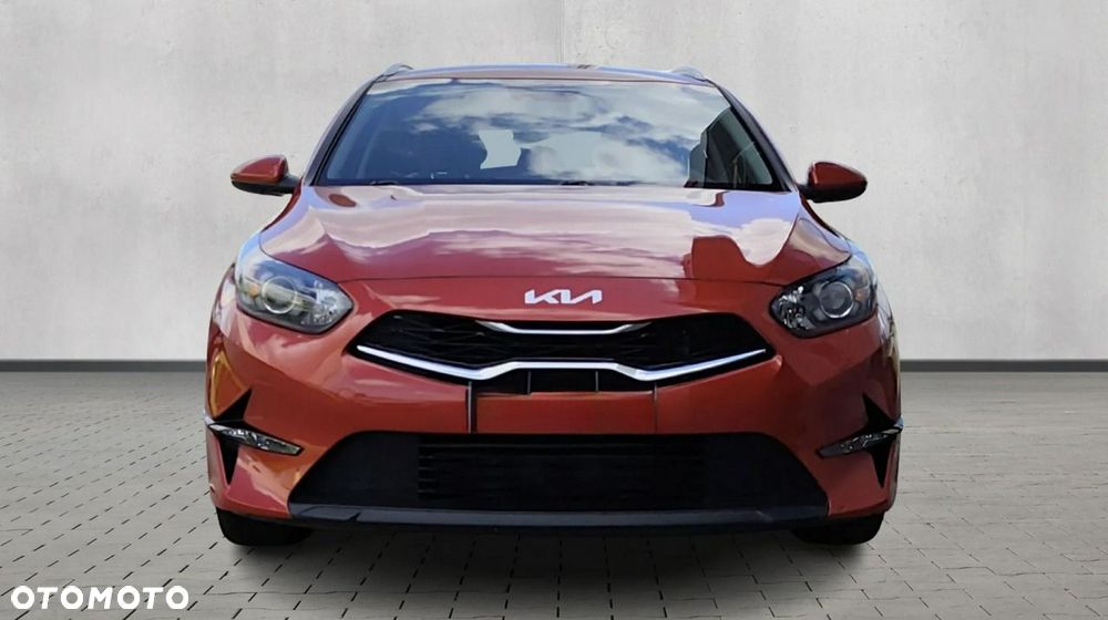 Kia Ceed - 3