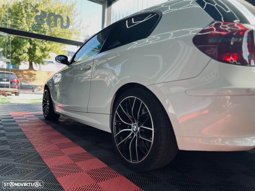 BMW 118 d Coupe - 15