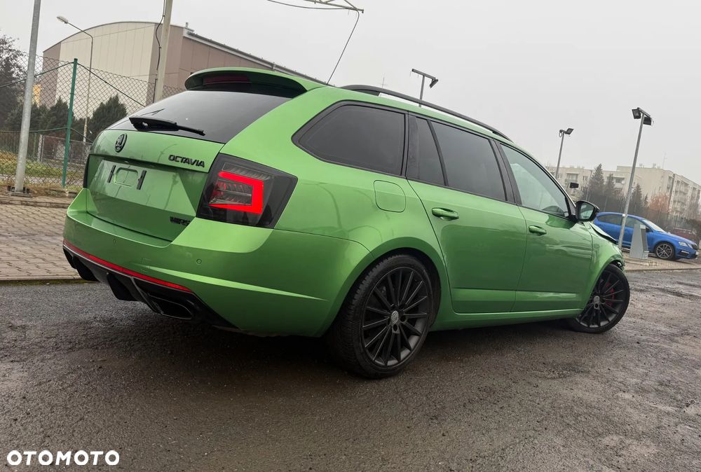 Skoda Octavia 2.0 TSI RS 230 - 6