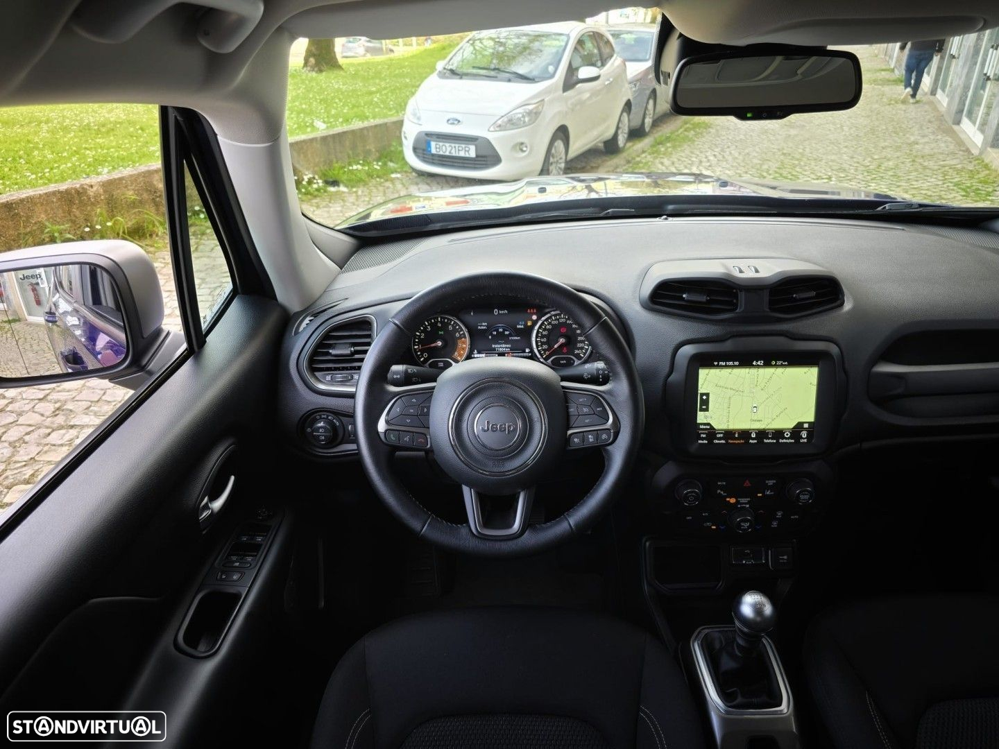 Jeep Renegade 1.0 T Limited - 18