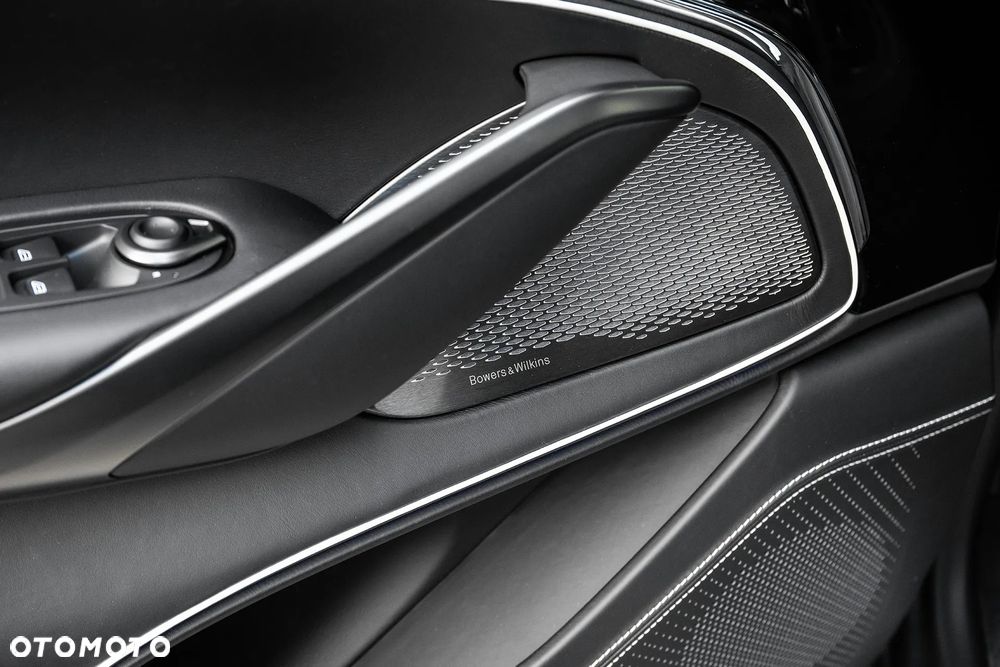Aston Martin DBX707 - 29