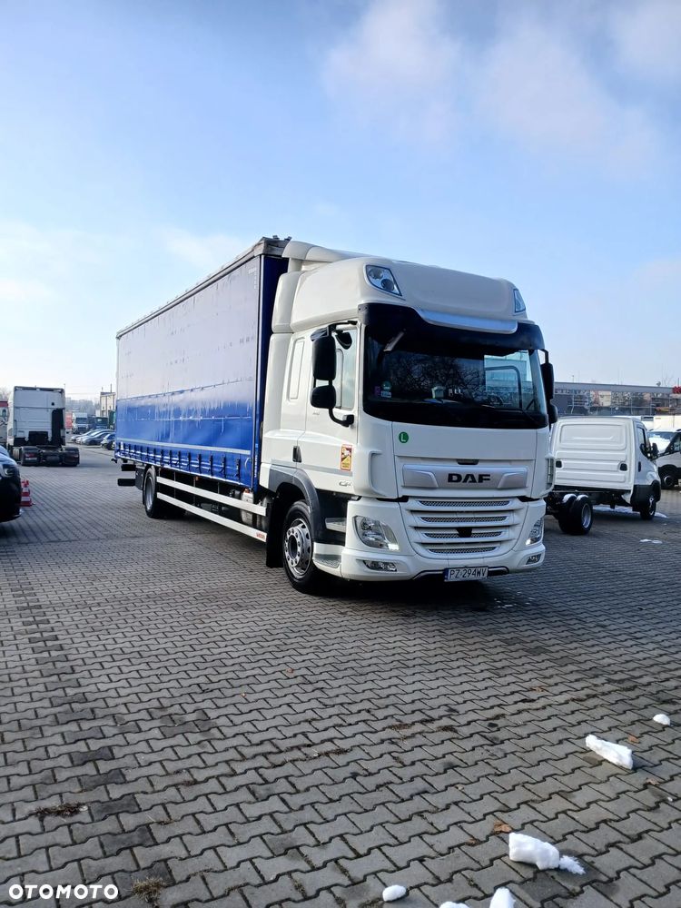 DAF CF 320 - 3
