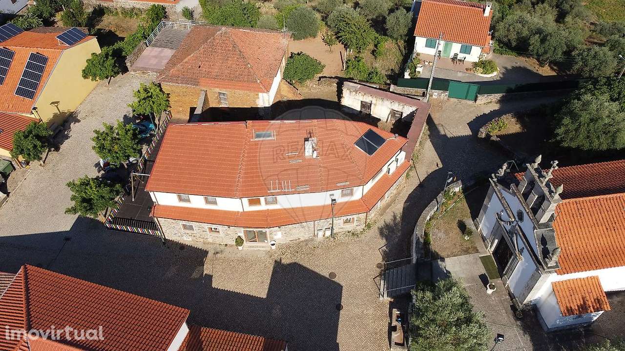 Moradia T5 para venda - Grande imagem: 2/43