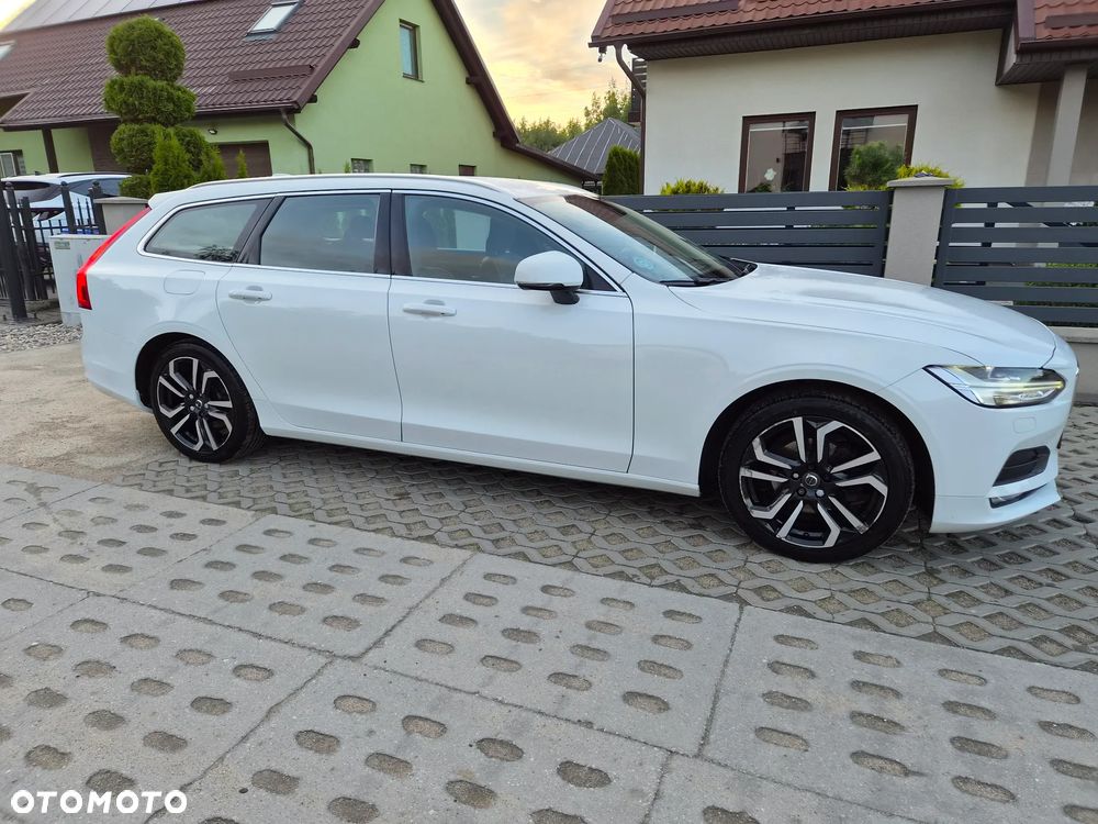Volvo V90 D4 Momentum Pro - 13