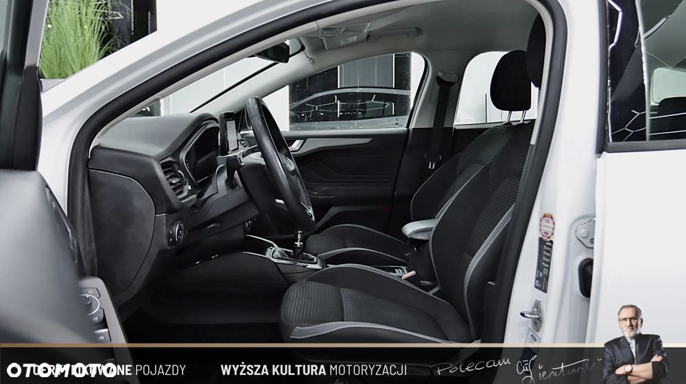 Ford Focus 1.5 EcoBlue SCR Connected - 18
