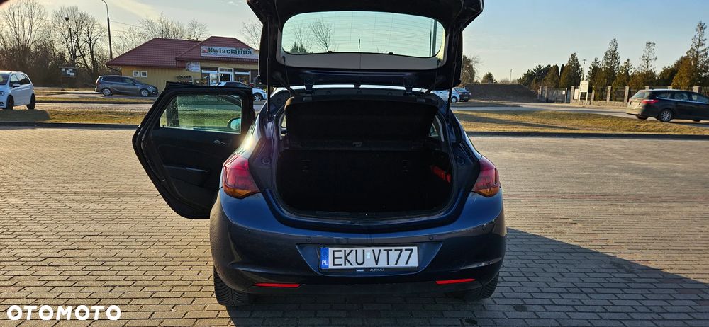 Opel Astra 1.4 ecoFLEX - 4