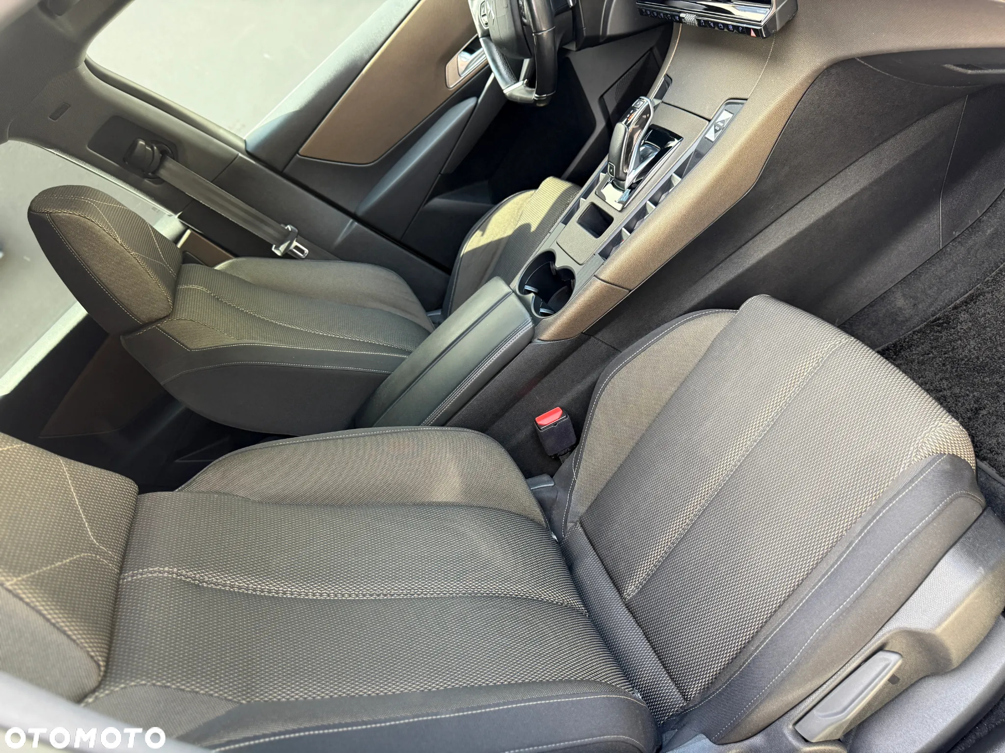 DS Automobiles DS 7 Crossback 1.5 BlueHDi Esprit de Voyage - 25