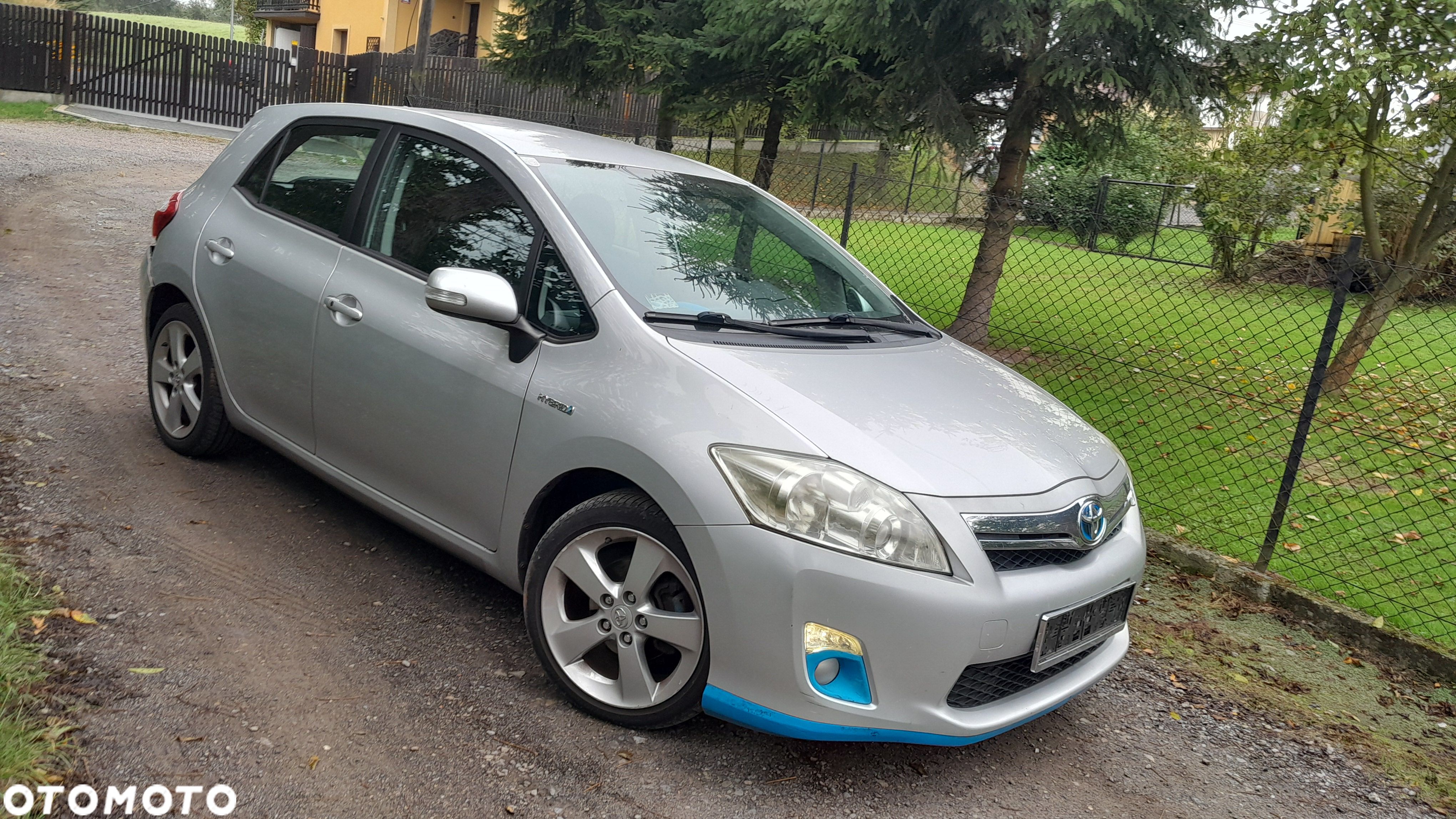 Toyota Auris - 1