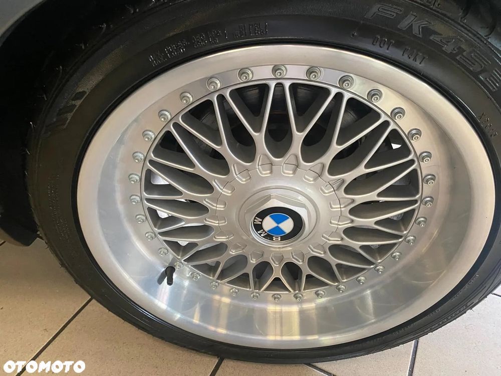 BMW Seria 7 750iL - 16