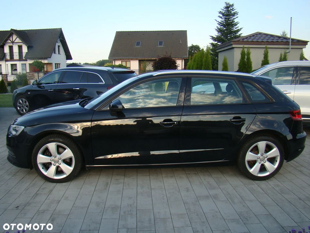 Audi A3 Sportback 1.8 TFSI Attraction - 7