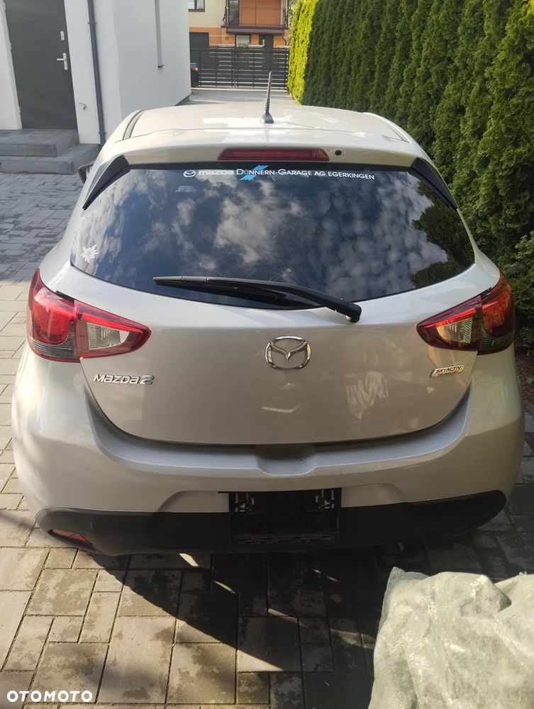 Mazda 2 - 7