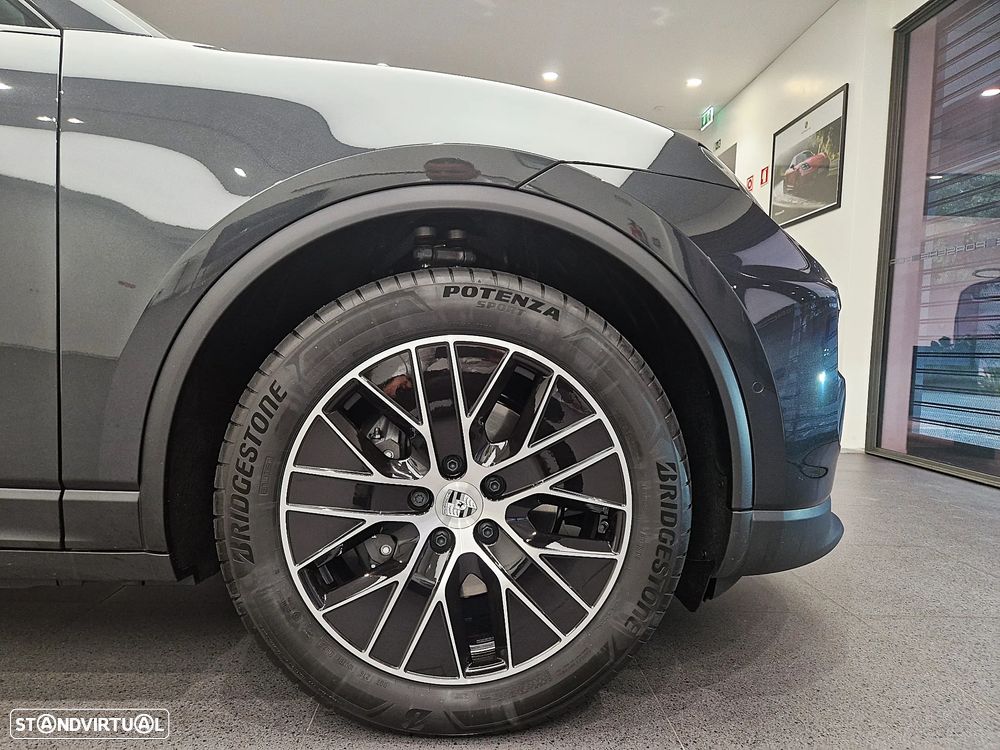 Porsche Macan Standard - 8