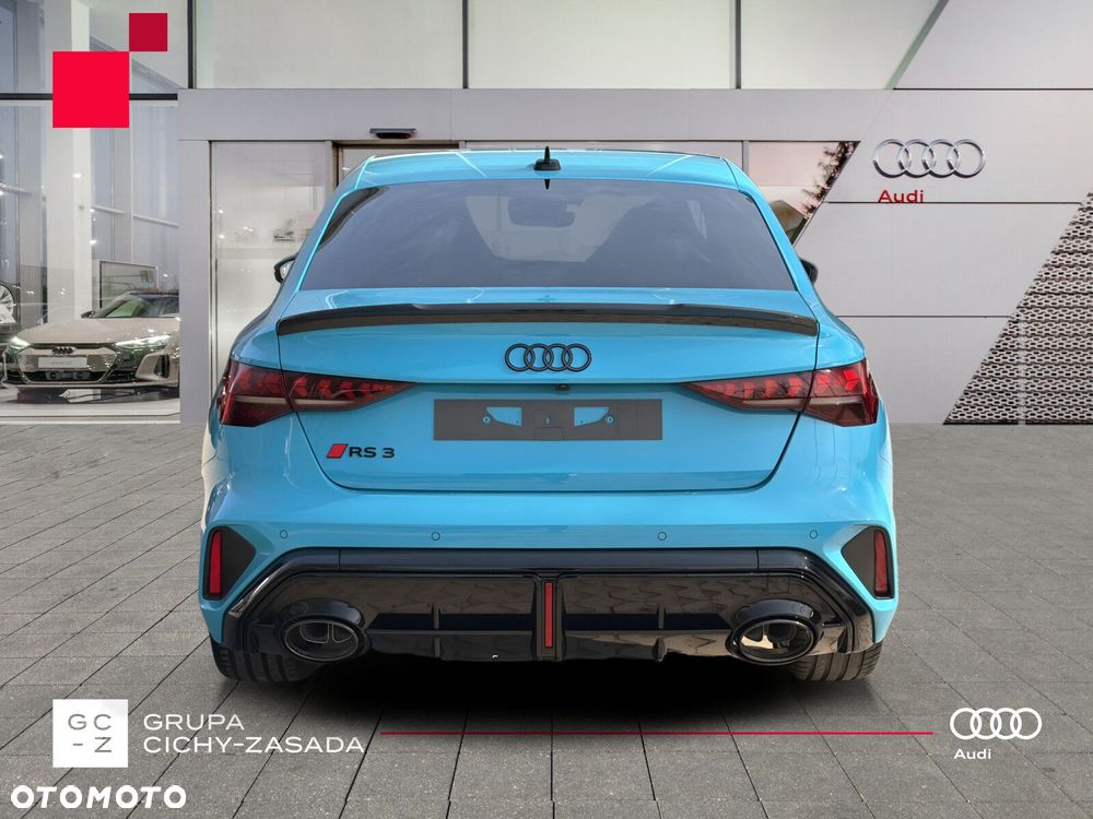 Audi RS3 Limousine - 4