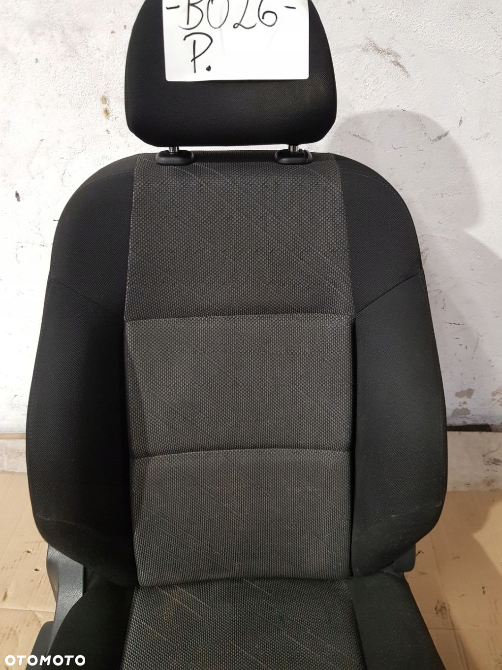 FOTEL PASAŻERA PRAWY PEUGEOT 207 LIFT HB 08R 5D - 2