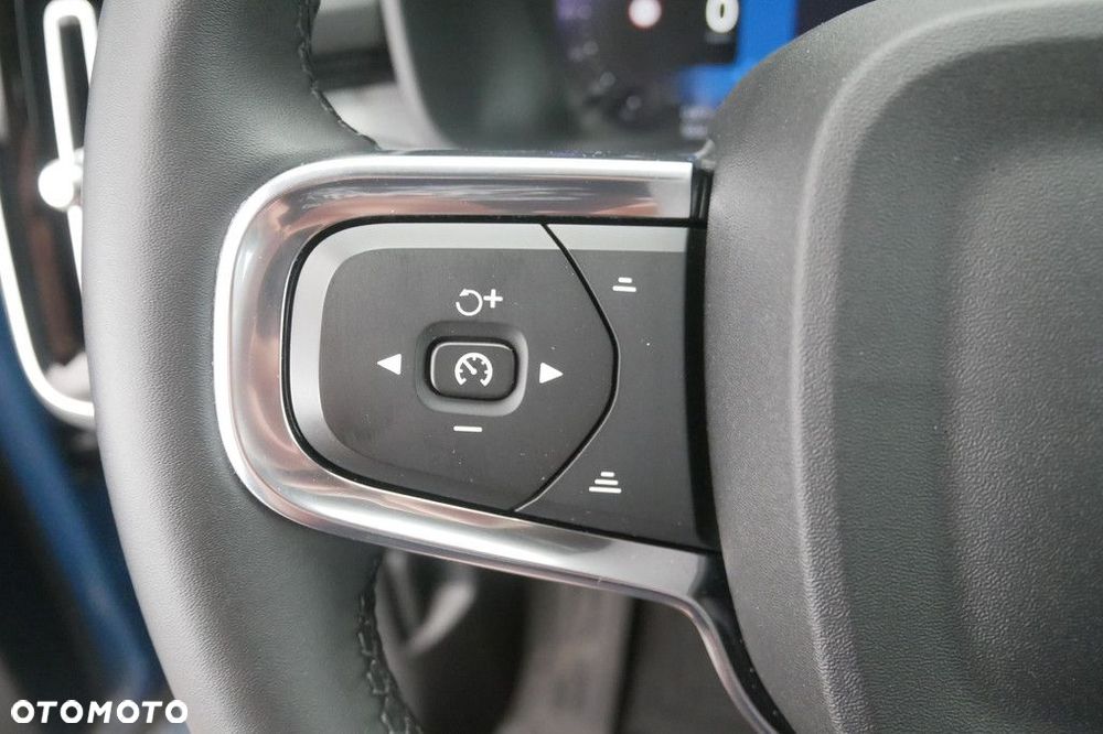 Volvo XC 40 - 27