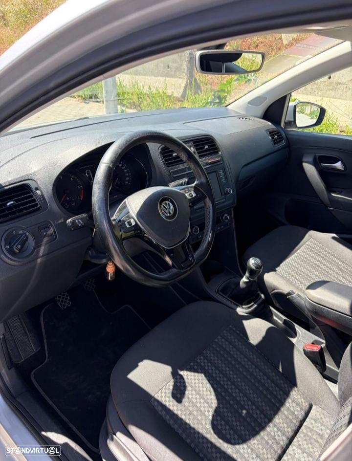 VW Polo - 5