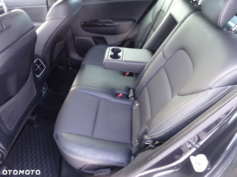 Kia Sportage 1.6 CRDI L 2WD DCT - 16