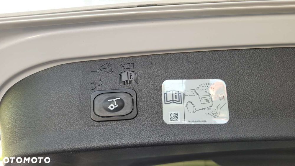 Ford Kuga - 21