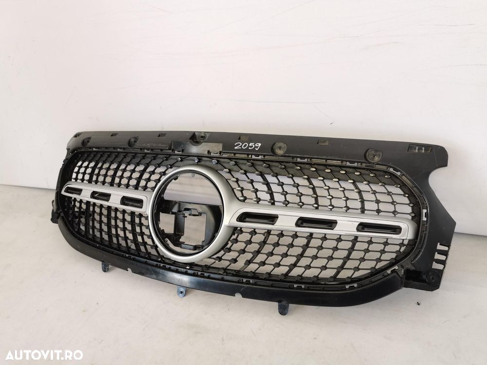 Grila radiator Mercedes GLA H247 W247 - 4