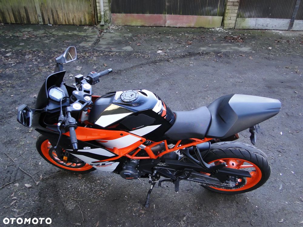 KTM RC 390 - 19
