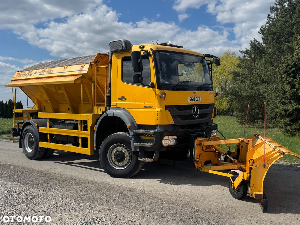 Mercedes-Benz Axor 1829 4x4 solarka piaskarka Pług - 6