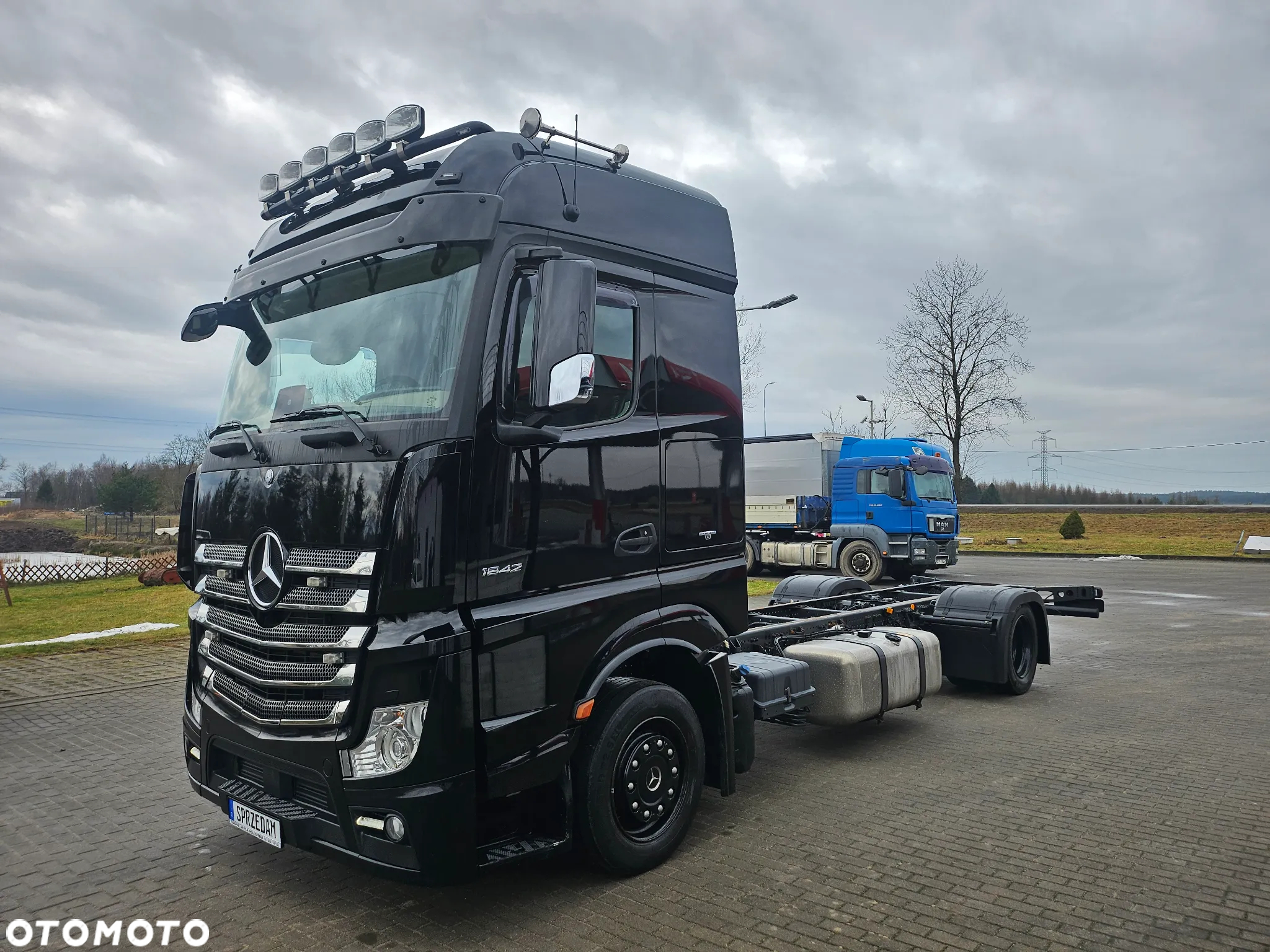Mercedes-Benz ACTROS 1842 GIGA SPACE - 10