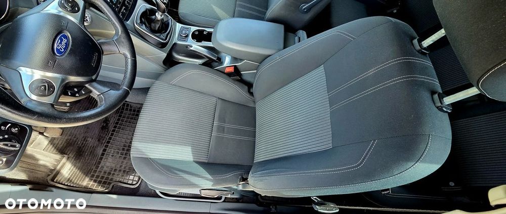 Ford C-MAX - 33