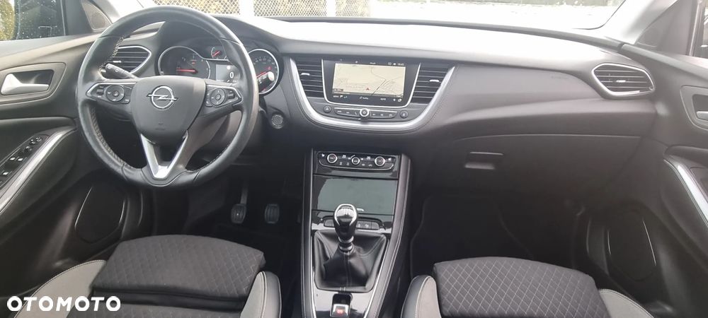 Opel Grandland X 1.6 D Start/Stop Business INNOVATION - 26