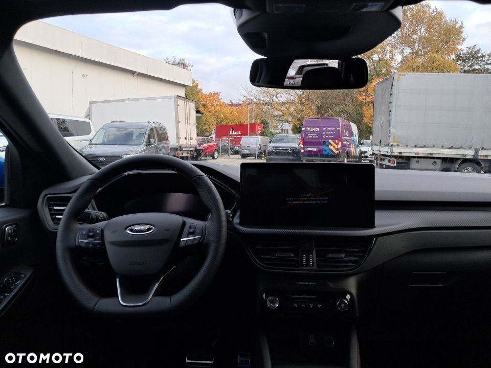 Ford Kuga - 9