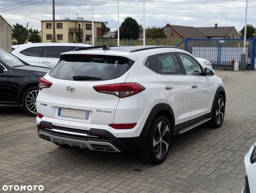 Hyundai Tucson blue 1.7 CRDi 2WD DCT Premium - 4