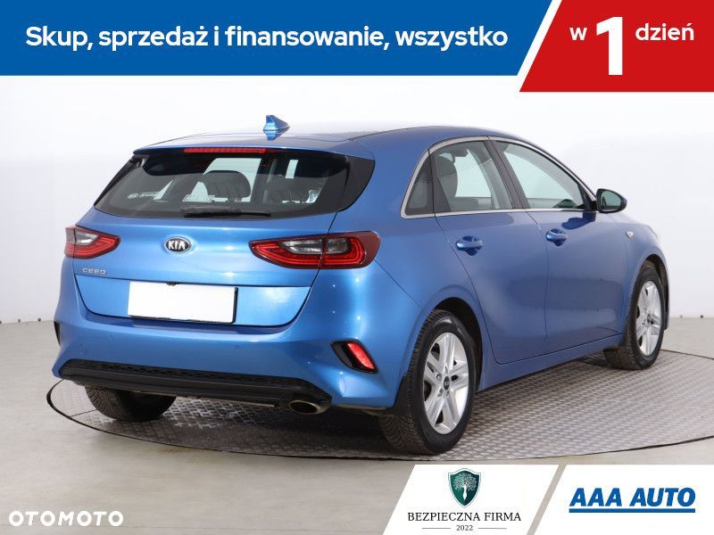 Kia Ceed - 6