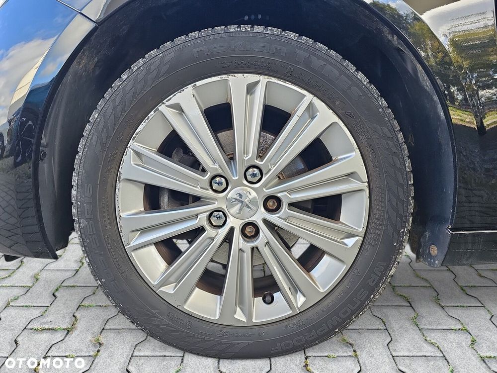 Peugeot 308 BlueHDi 130 EAT8 Allure - 10