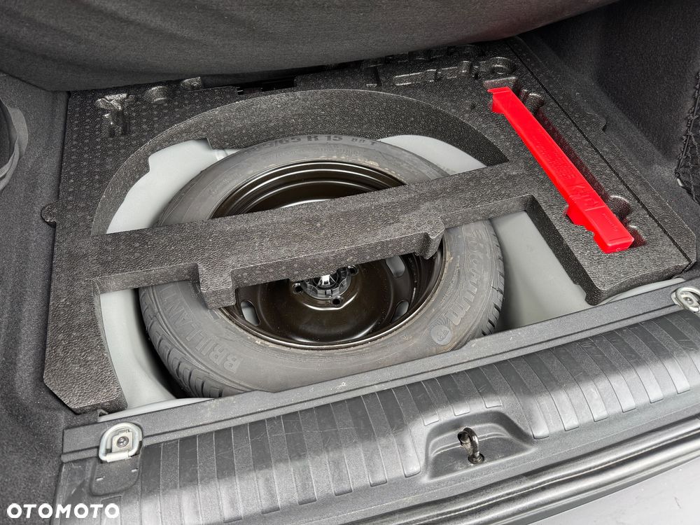 Peugeot 2008 PureTech 110 GPF Stop&Start EAT6 Allure - 9