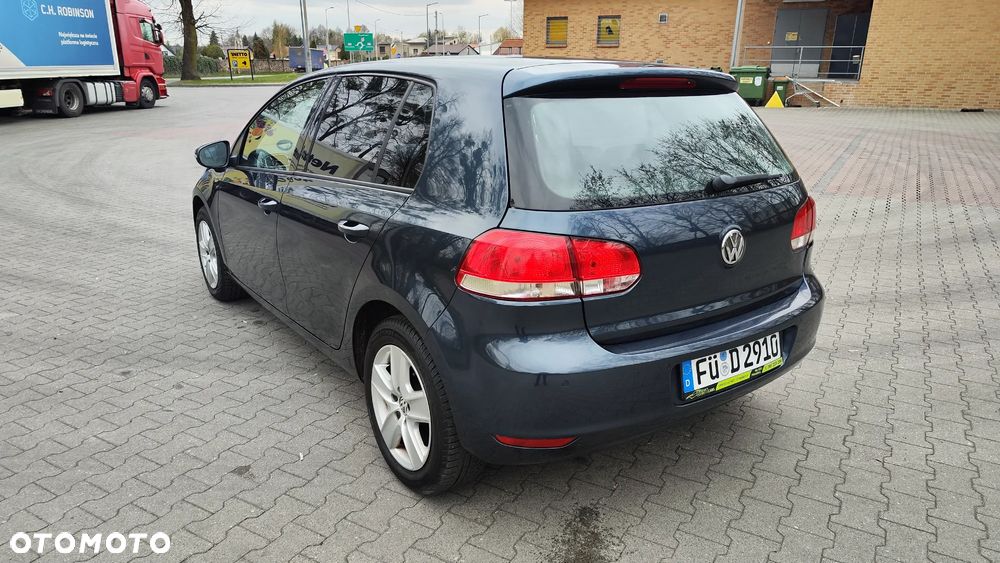 Volkswagen Golf 1.6 Comfortline - 6