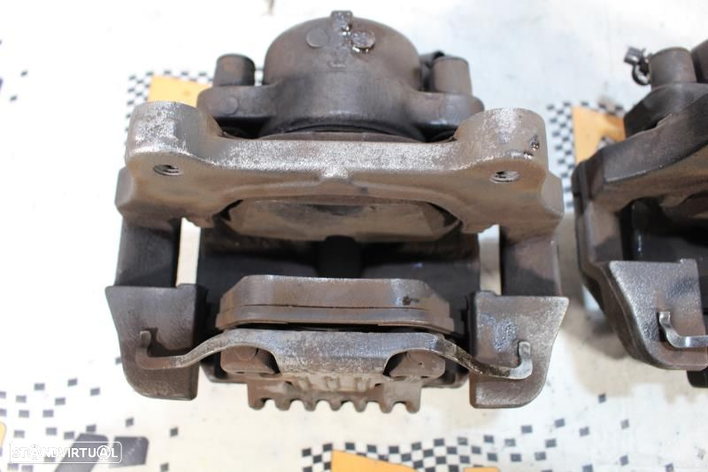 Pinças Frontais BMW Serie 3 E90 / E91 330d - 9