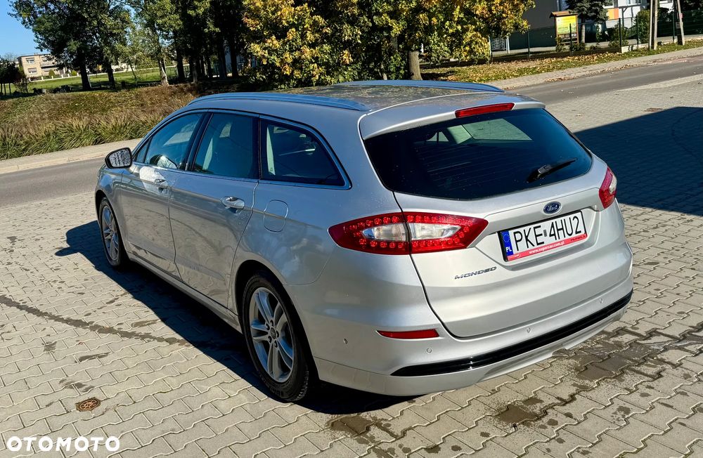 Ford Mondeo 2.0 TDCi STart-Stopp Vignale - 8