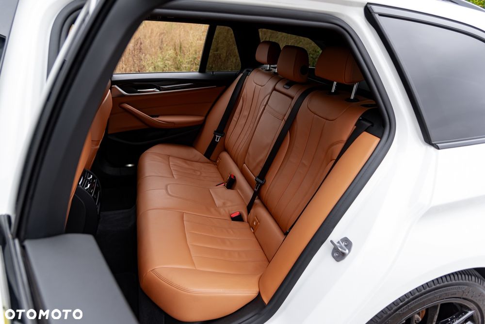 BMW Seria 5 530i xDrive GPF M Sport sport - 19