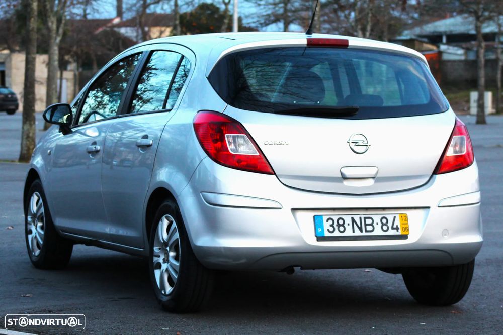 Opel Corsa 1.2 City S/S - 8